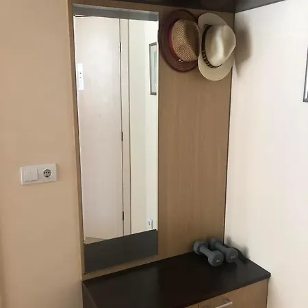 Beachfront Apartman *